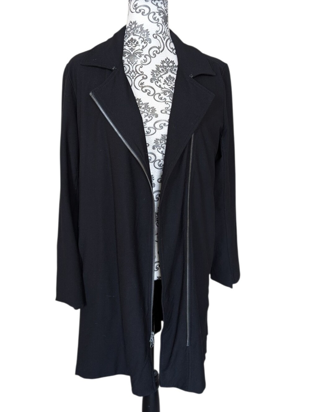 Eileen Fisher Washable Stretch Crepe Asymmetrical Zip Jacket Womens Medium Black - Picture 2 of 11